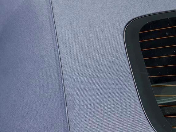 2016-volkswagen-beetle-denim-03-600-001