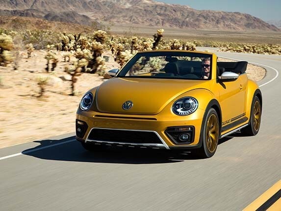 2016-volkswagen-beetle-dune-06-600-001