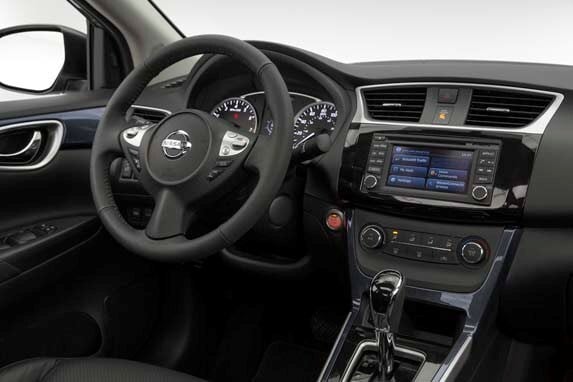 2016_nissan_sentra_18-600-001