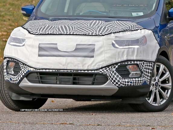 2017-ford-escape-front-end-detail1-600-001