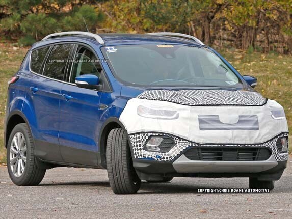 2017-ford-escape-front-side-static3-lead-600-001