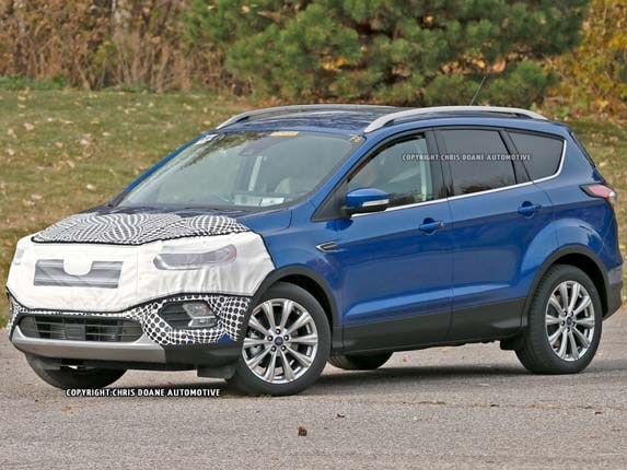 2017-ford-escape-front-side-static4-600-001
