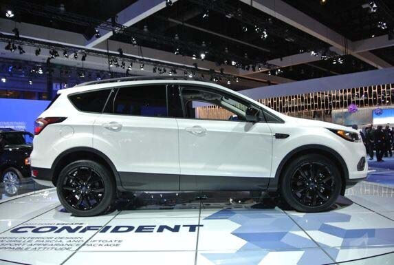 2017-ford-escape-reveal-10-600-001
