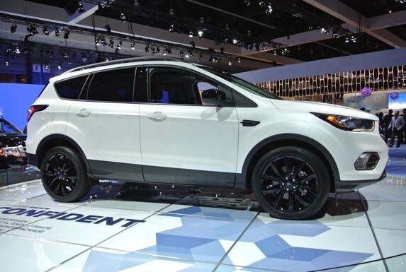 2017-ford-escape-reveal-9-600-001