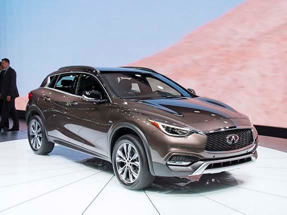 2017-infiniti-qx30-01-600-001