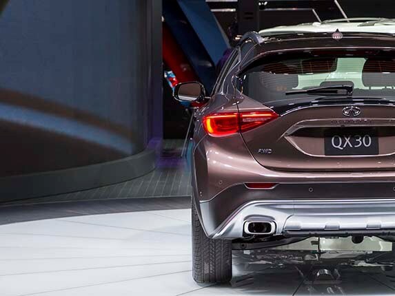 2017-infiniti-qx30-13-600-001