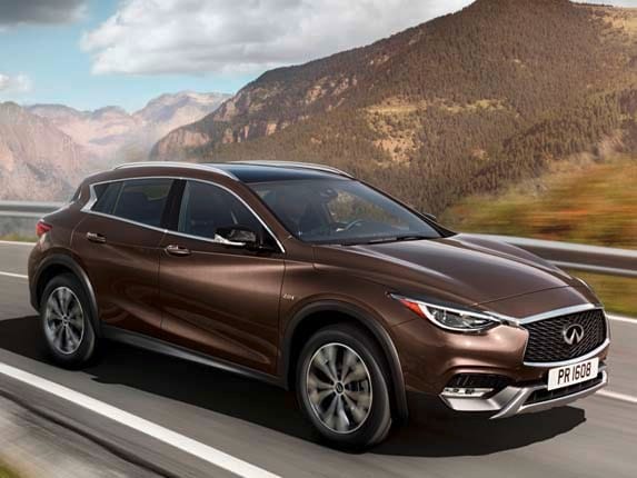 2017-infiniti-qx30-awd-front-side-action1-lead-600-001