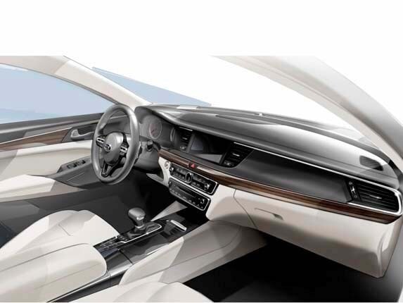 2017-kia-cadenza-3-600-001