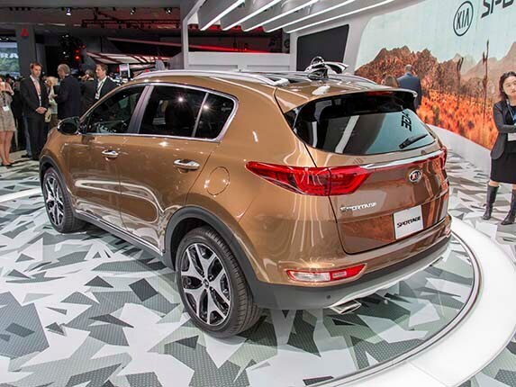2017-kia-sportage-08-600-001