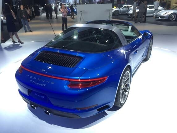 2017-porsche-911-targa-4s-high-rear-600-001