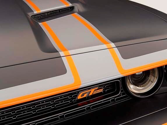 dodge-challenger-gt-awd-concept-front-detail1-600-001