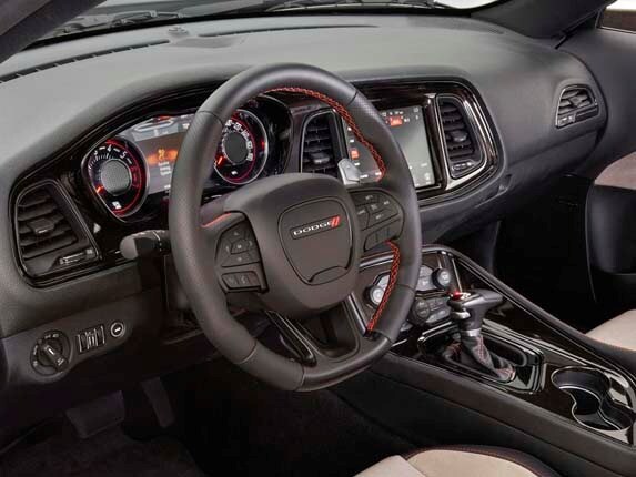 dodge-challenger-gt-awd-concept-interior-dash1-600-001