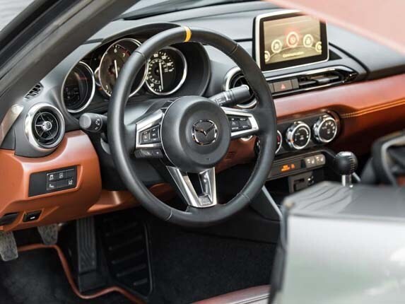 mazda-mx-5-spyder-concept-interior1-600-001