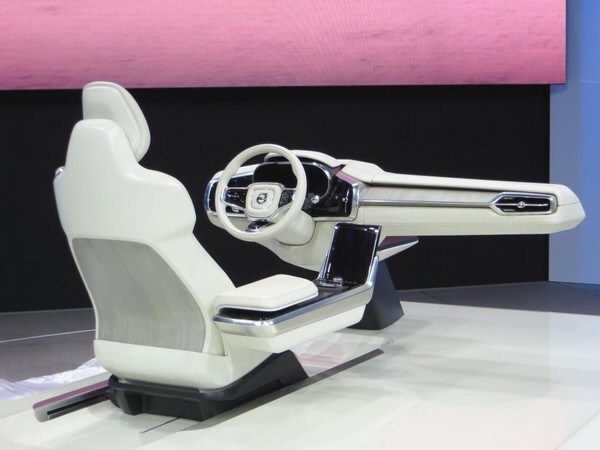 volvo-concept-26-interior-02-600-001