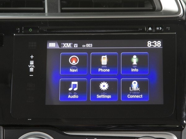 2015-honda-fit-infotainment-crpd-02-600-001