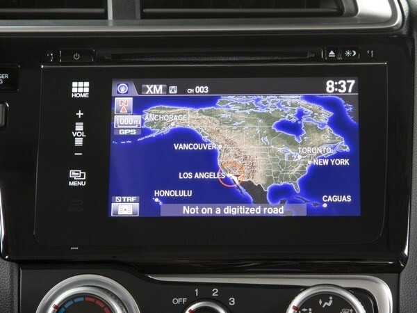 2015-honda-fit-infotainment-crpd-06-600-001