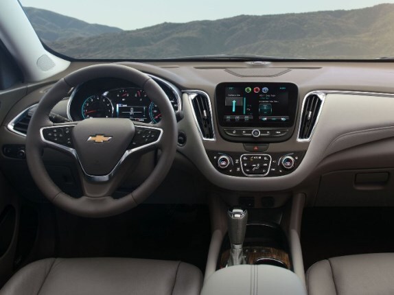 2016-chevrolet-malibu-hybrid-3-573-600-001