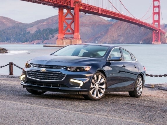 2016-chevrolet-malibu-premier-lead-573-600-001