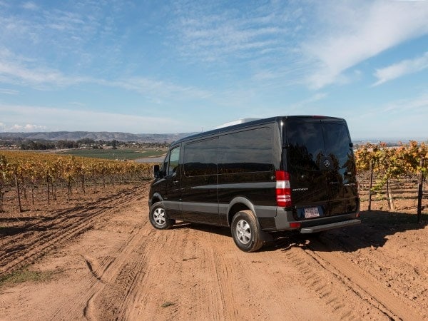 2016-mercedes-benz-sprinter-2500-passenger-exterior-04-600-001