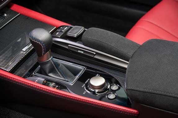 2016_lexus_gs-f_33-600-001