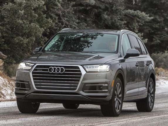2017-audi-q7-15-600-001