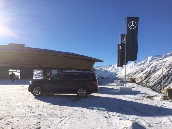 mercedes-benz-gls-cropped-13-600-001