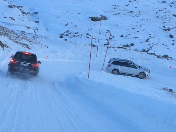 mercedes-benz-gls-cropped-8-600-001