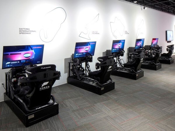 petersen-auto-museum-interior-3-600-001