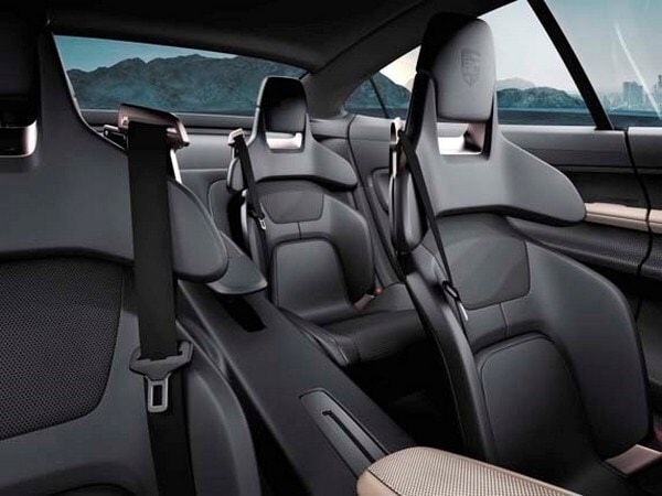 porsche-mission-e-concept-crpd-01-600-001