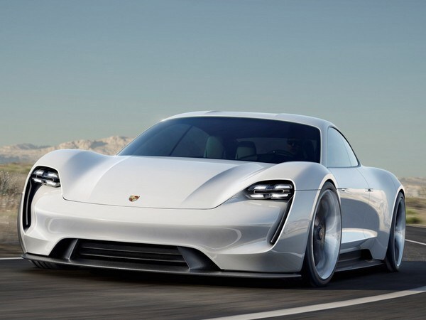 porsche-mission-e-concept-crpd-02-600-001