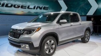 2017-honda-ridgeline