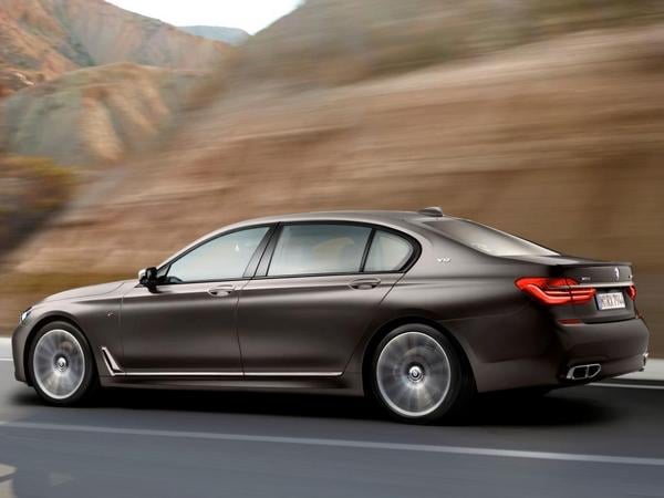03-2017-bmw-m760i-xdrive-1