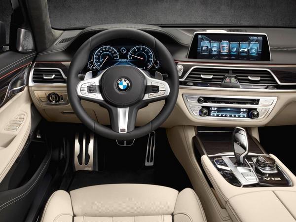 BMW M760Li xDrive