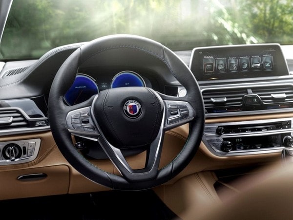 11-2017-bmw-alpina-b7-xdrive-1