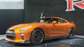 2017-nissan-gtr