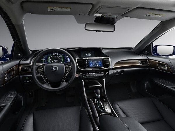 05-2017-honda-accord-hybrid-1