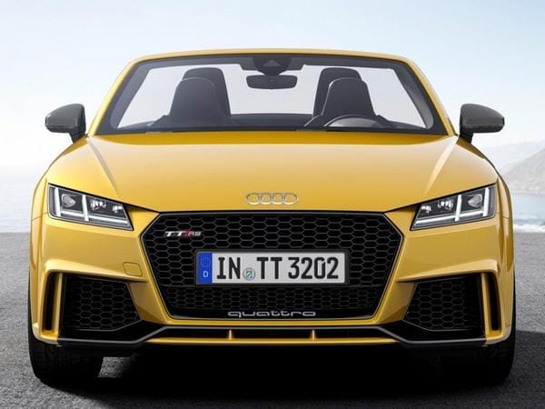 06-2017-audi-tt-rs-roadster-1