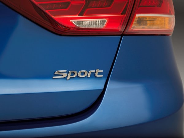 12-2017-Hyundai-Elantra-Sport-oem-1