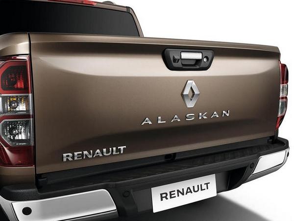 05-renault-alaskan-pickup-1