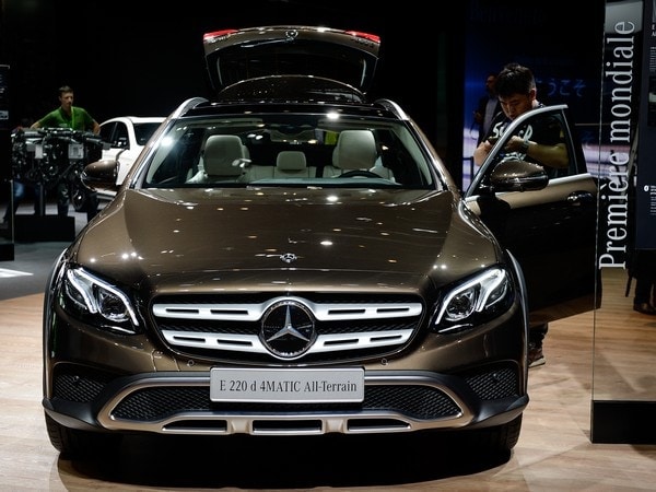 11-mercedes-benz-e-class-all-terrain-paris-2