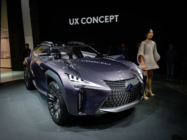 13-lexus-ux-concept-paris-1