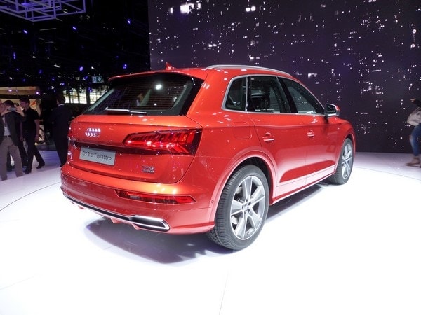 14-2018-audi-q5-paris-1