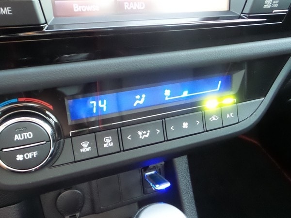 15-2016-Toyota-Corolla-roadtrip-1