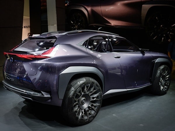 16-lexus-ux-concept-paris-1
