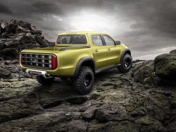 11-mercedes-benz-x-class-concept