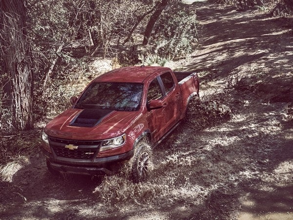 02-2017-chevy-colorado-zr2-1