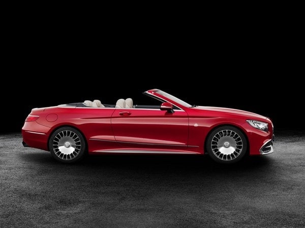02-2017-mercedes-maybach-s650-cabrio-1