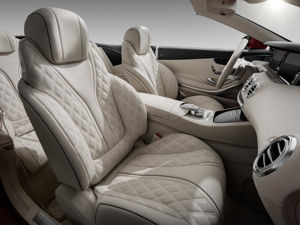 14-2017-mercedes-maybach-s650-cabrio-1