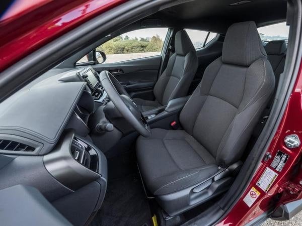 14-2018-toyota-c-hr-1