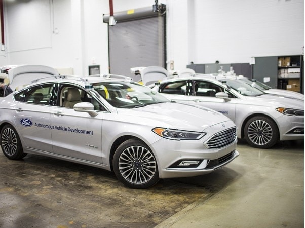 03-ces-ford-fusion-1